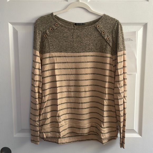 Pink Clover | Luna Button Detail Brushed Knit Top | M | Beige - Picture 1 of 3